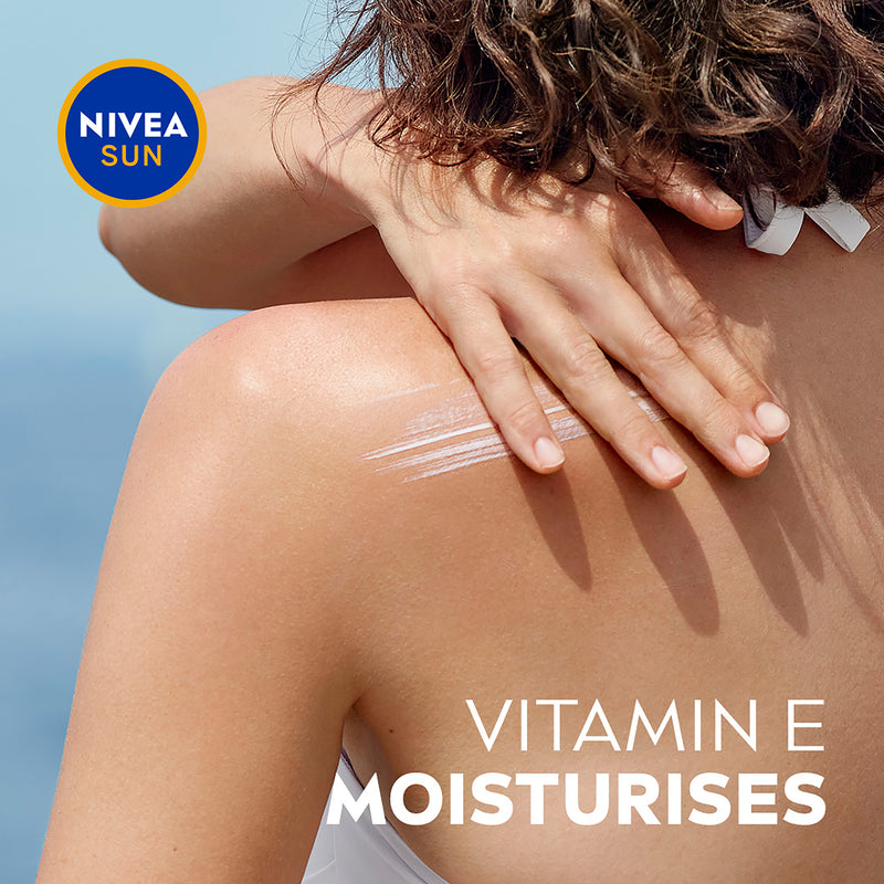 NIVEA Protect & Moisture Moisture Lock SPF30 Sunscreen Spray